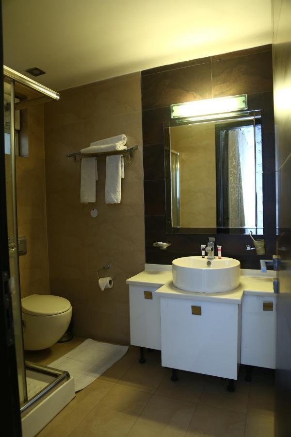 Imperial Apartment Fortis Gurgaon Exterior foto